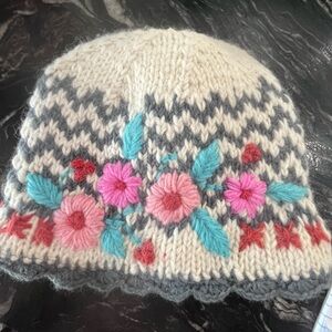 Handmade embroidered Floral Knit Beanie - Cream and Gray with flowers one size